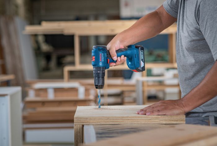Шурупокрут-дриль ударний акумуляторний Bosch Professional GSB 185-LI 18В 2х2.0А·год 50Нм 500·1900об/хв кейс 1кг