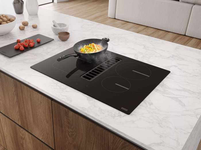 Варильна повверхня Franke індукційна, з фільтром, 70см, розширена зона, вбудована витяжка, Booster, 1050м.куб/год, A++, автовідключення, чорний