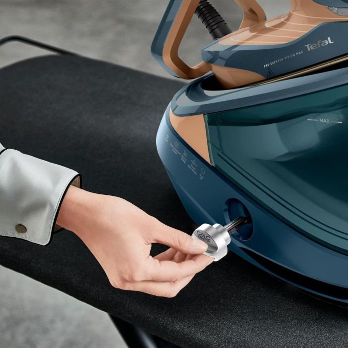Праска-парогенератор Tefal Express Vision Max, 3000Вт, 1200мл, паровий удар -850гр, постійна пара - 215гр, керам. підошва, синьо-золотий
