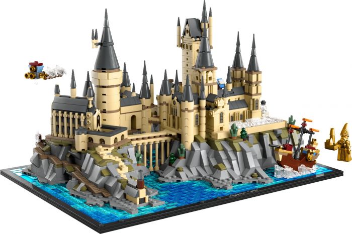 Конструктор LEGO Harry Potter Замок і територія Гоґвортсу