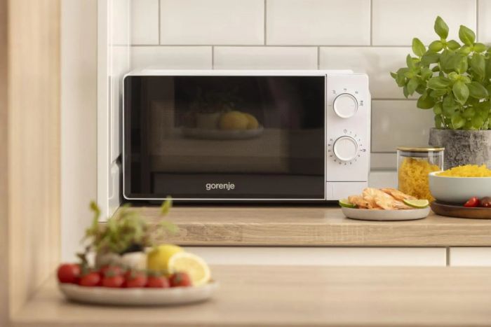 Мікрохвильова піч Gorenje, 20л, мех. керув., 700Вт, білий