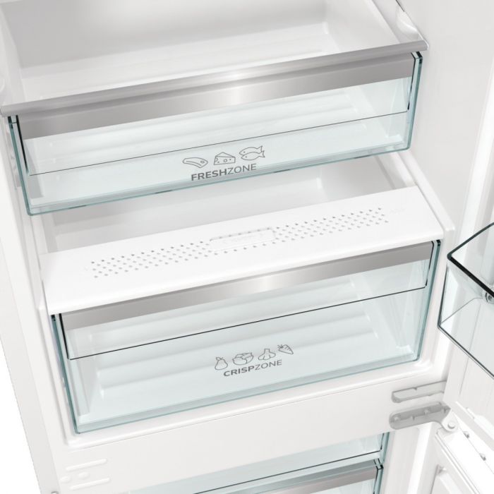 Холодильник Gorenje вбудований з нижн. мороз., 177x55x55см, 2 двері,252(76)л, А+, NF+, Зона св-ті, Диспл, Wi-Fi, Біли