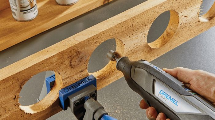 Шліфмашина шліфувально-гравірувальна акумуляторна Dremel 8240-3/45 12В 1х2А·год 5000-35000об/хв 45 аксесуарів ЗП 0.66кг