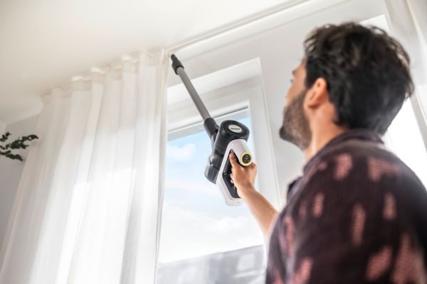 Пилосос Karcher безпровідний VCS 3 Nano Complete, конт пил -0.6л, автон. робота до 50хв, білий