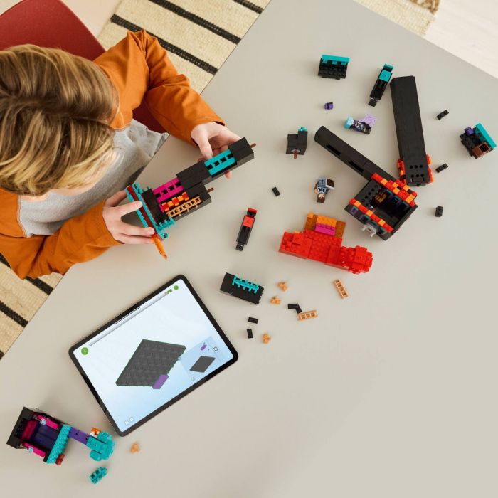 Конструктор LEGO Minecraft  Вежа Ендермена